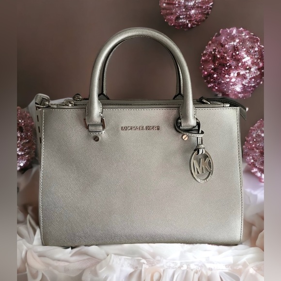 MICHAEL KORS Silver Metallic Satchel Crossbody Handbag - Picture 9 of 9